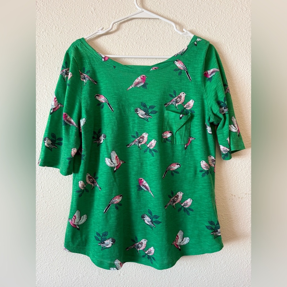 ANTHROPOLOGIE Postmark Bird button scoop neck top